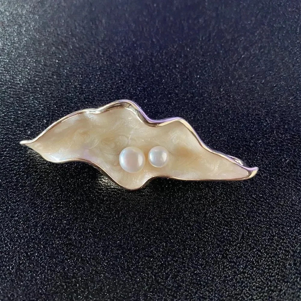 VQ Ocean Shell Brooch - Picture 3 of 6